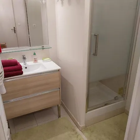 Quarto em Acomodações Particulares Chambre Magellan Créteil
